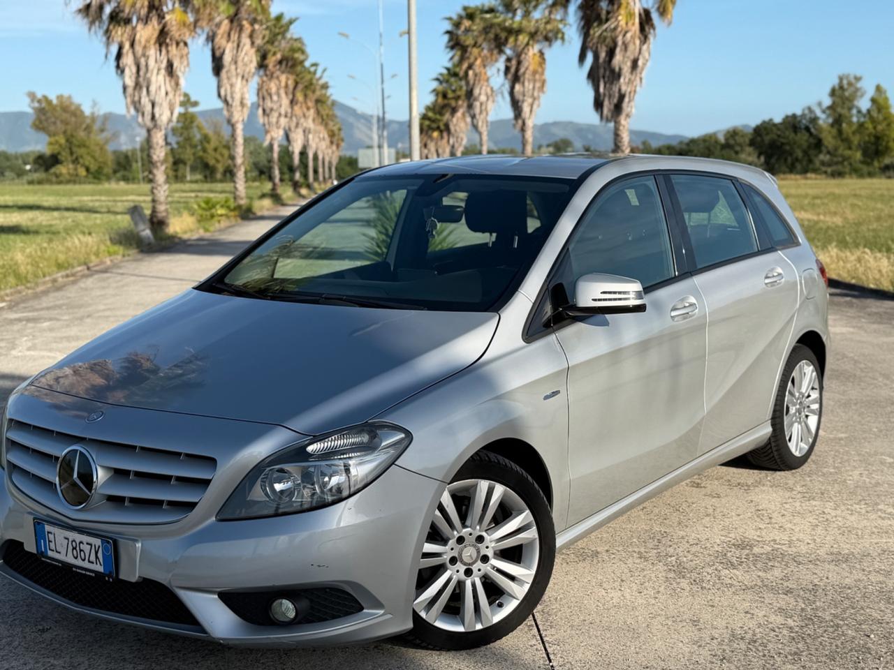 Mercedes-benz B 180 CDI BlueEFFICIENCY Executive