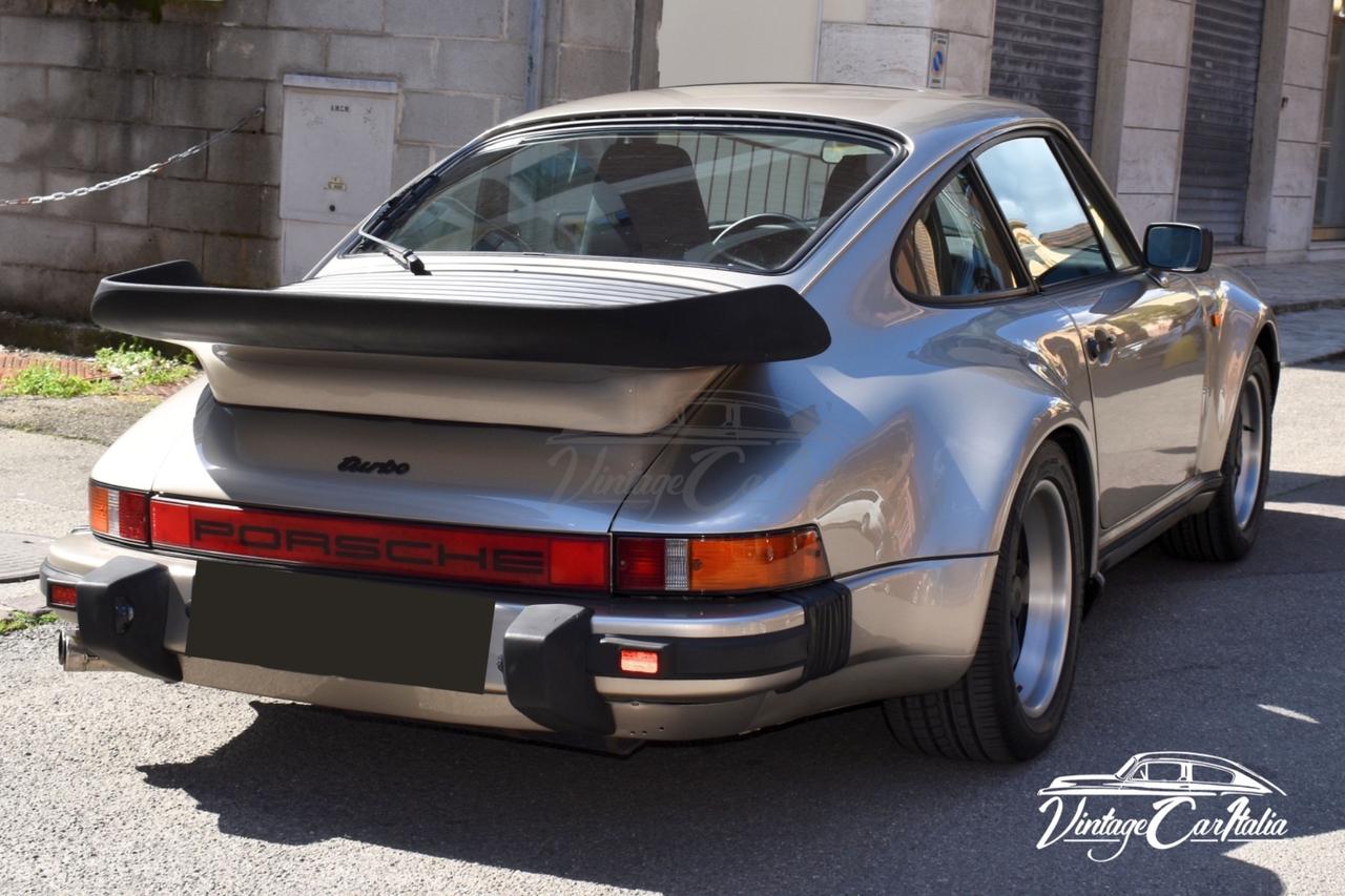 Porsche 930 Turbo