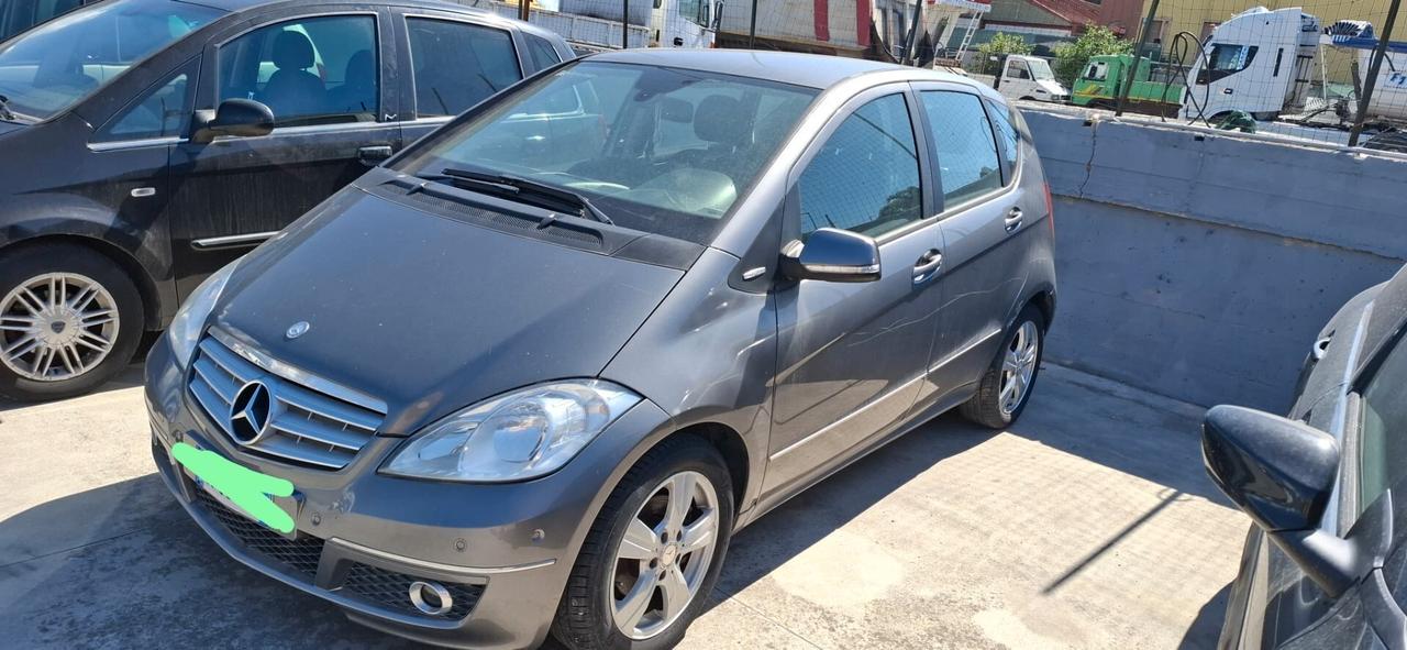 2011 Mercedes-benz A 160 CDI BlueEFFICIENCY Premium