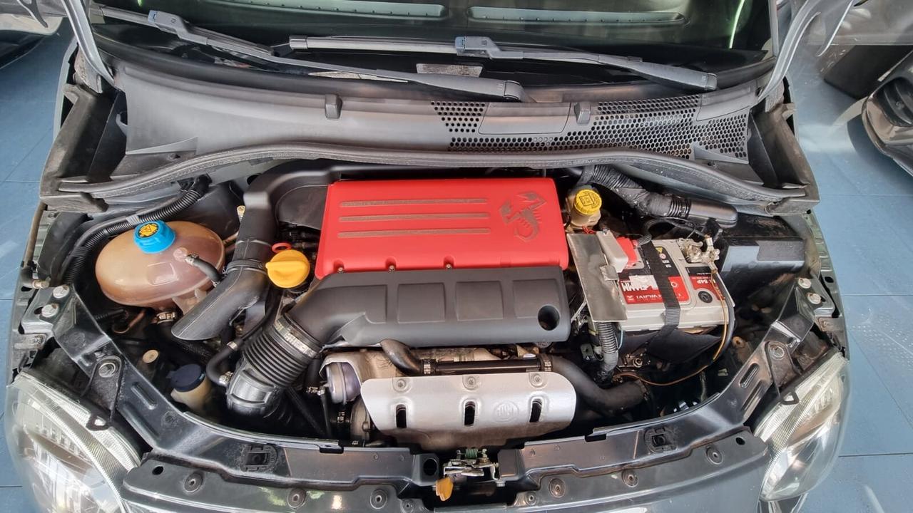 Abarth 595 C 1.4 Turbo T-Jet 145 CV