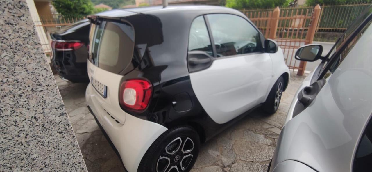 Smart ForTwo 70 1.0 twinamic BRABUS Style