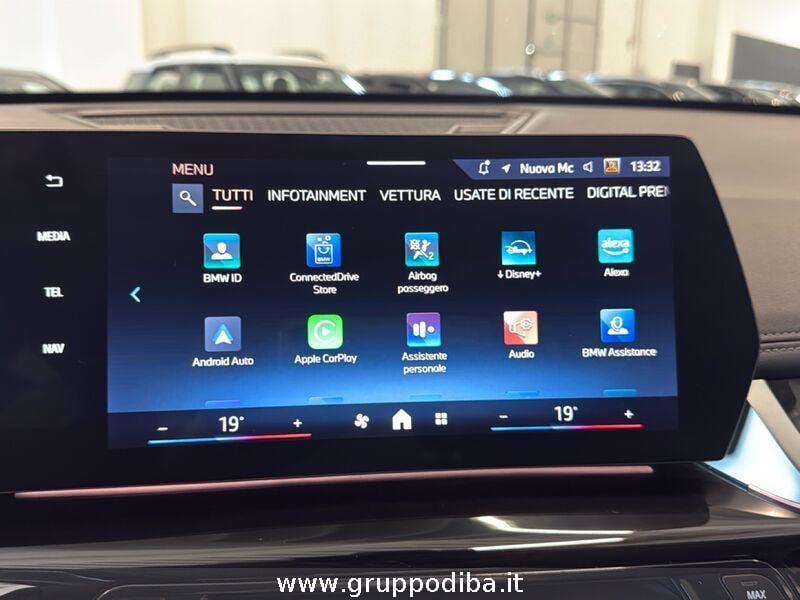 BMW X1 U11 sdrive18d X-Line auto