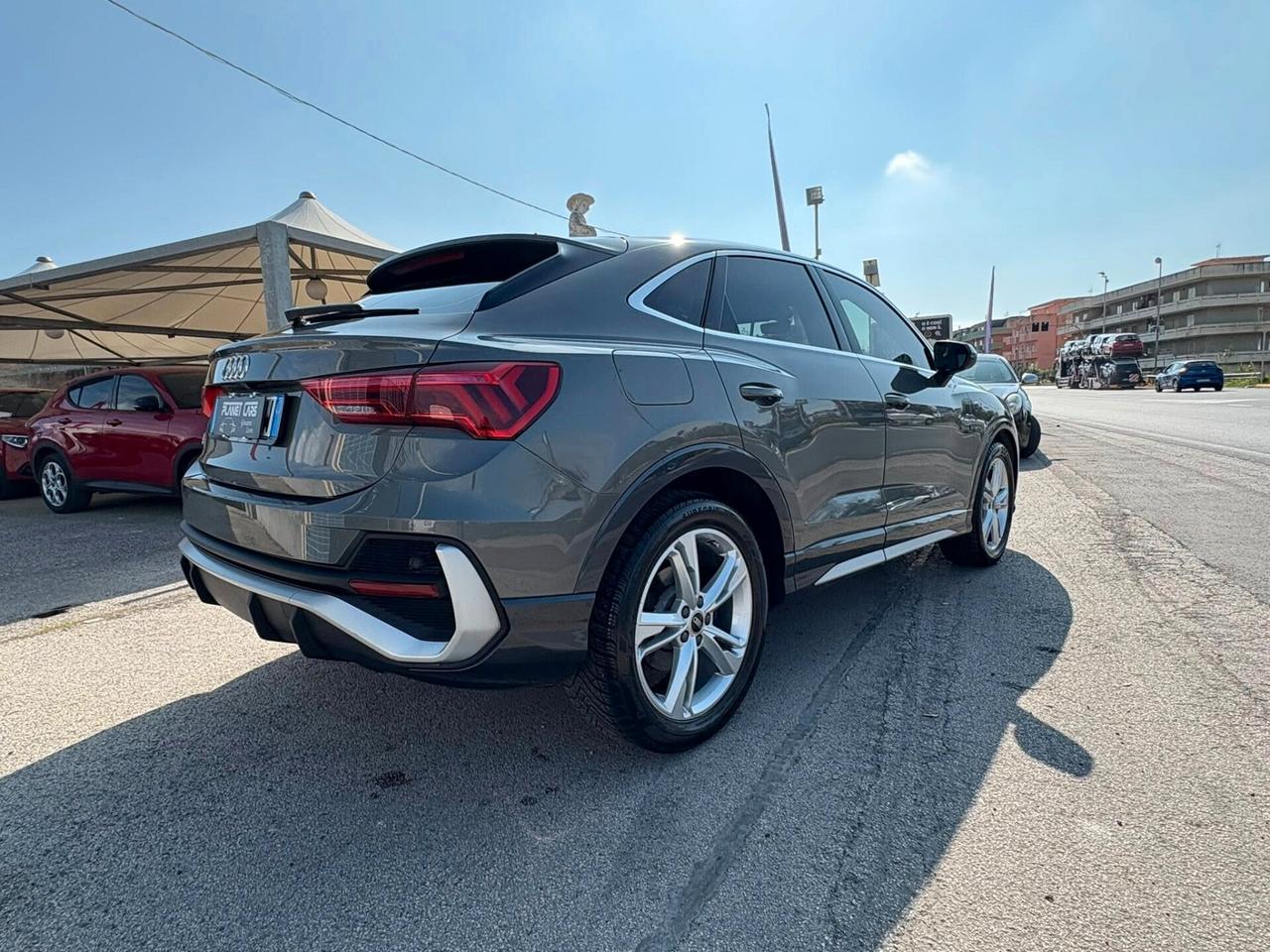 Audi Q3 sportback 150cv S-Line uniprò