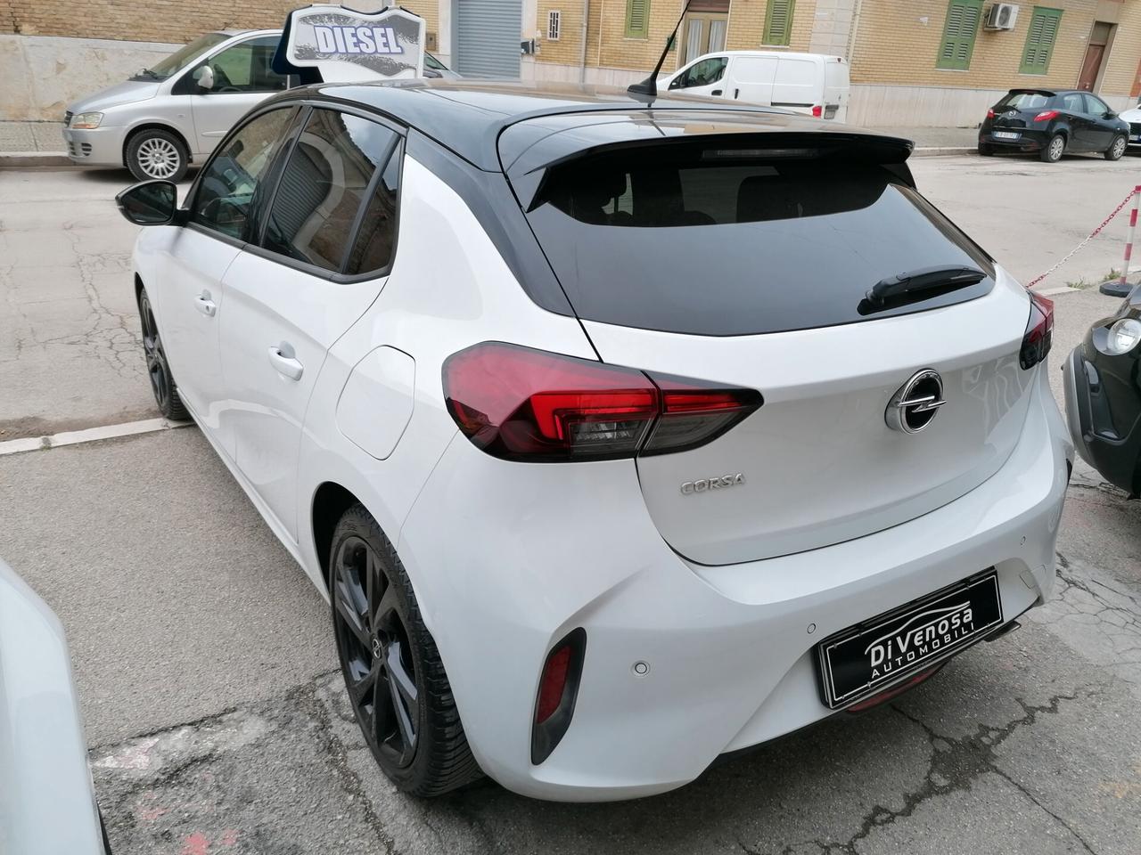 Opel Corsa 1.5 D 100 CV GS Line