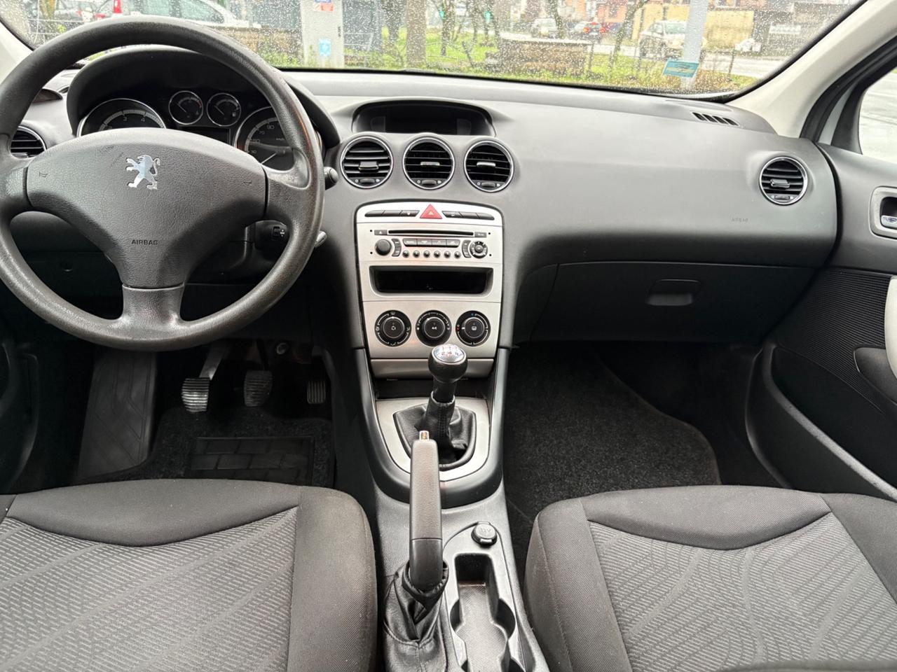 Peugeot 308 1.4 VTi 98CV SW Premium