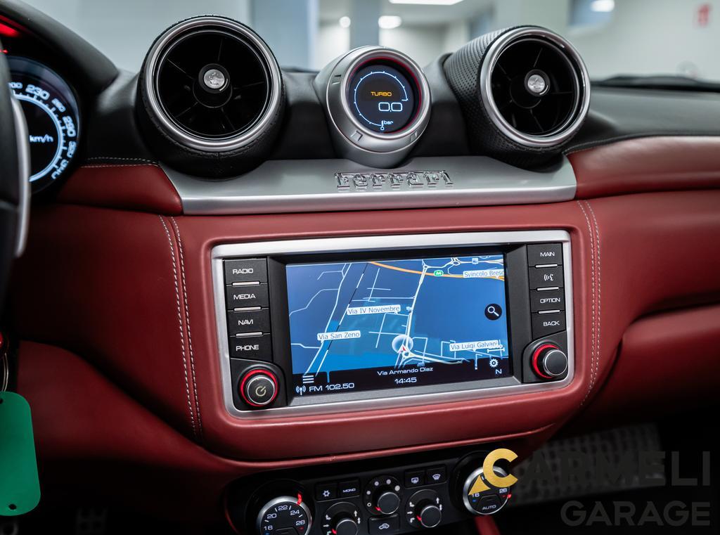 Ferrari California T T DCT