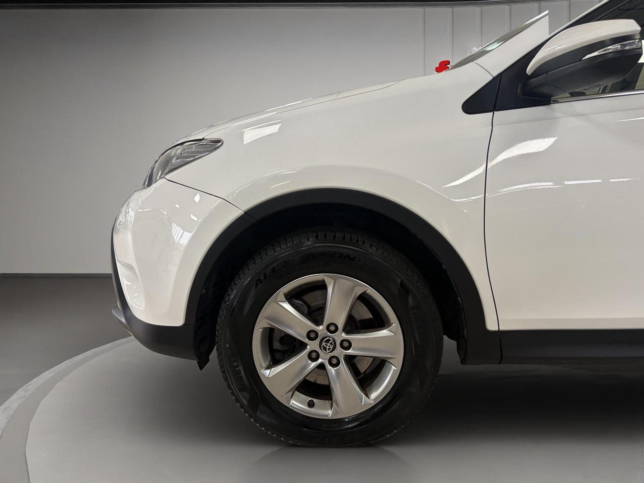 Toyota Rav4 2.0 d-4d Active 2wd 124cv mt