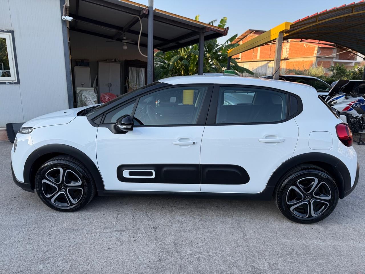 Citroen C3 BlueHDi 100 cv KM CERTIF.