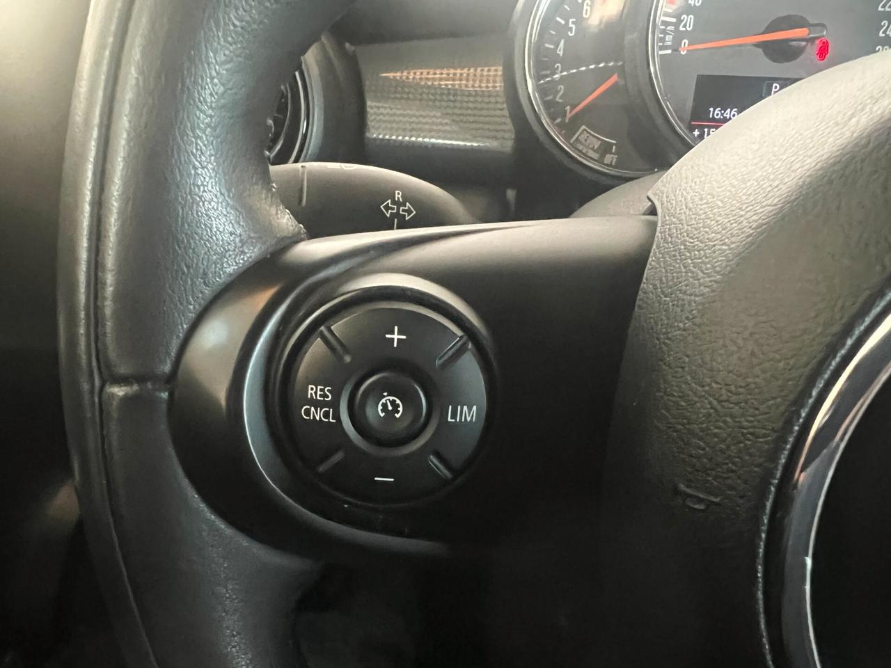 Mini 1.5 Cooper Cabrio AUTOMATICA OK NEOPATENTATI