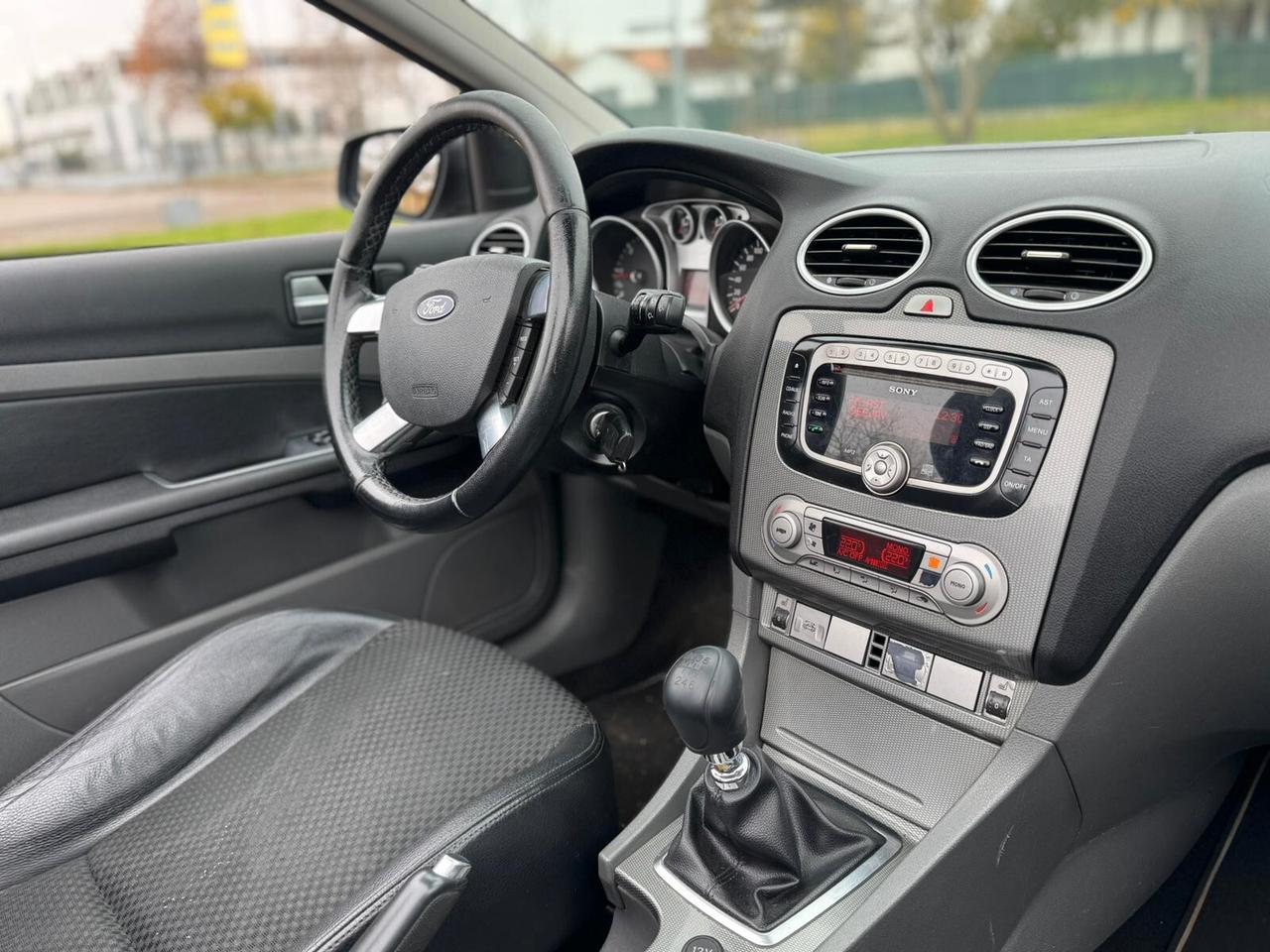 Ford Focus 2.0 TDCI CABRIO Neopatentati