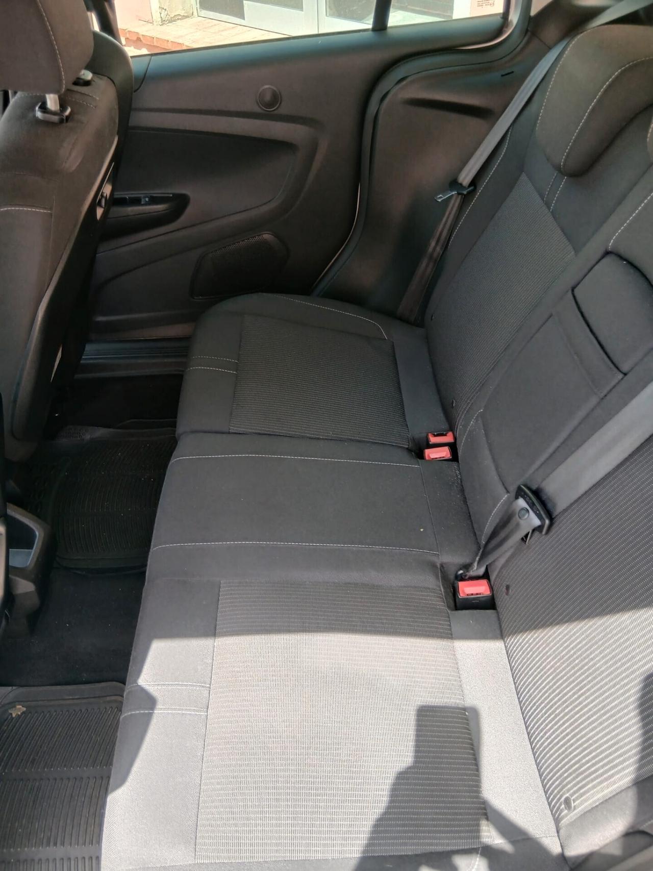 Ford B-Max 1.4 90 CV BENZGPL Titanium