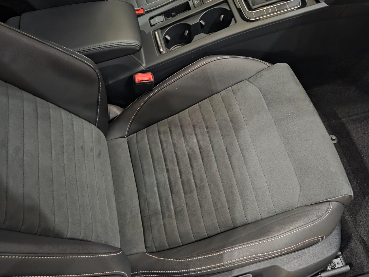 Volkswagen Passat Variant 2.0 TDI SCR EVO DSG Executive