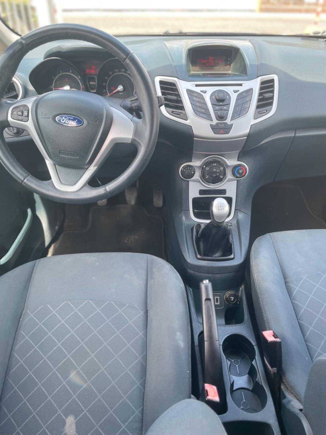 Ford Fiesta 1.2 82 CV 5 porte Titanium