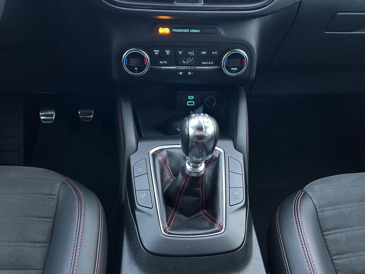 Ford Kuga ST-Line X benzina - no vincoli finanziari