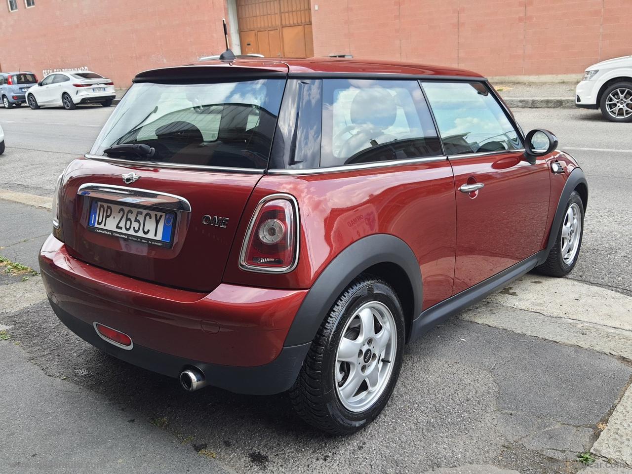 MINI Mini One