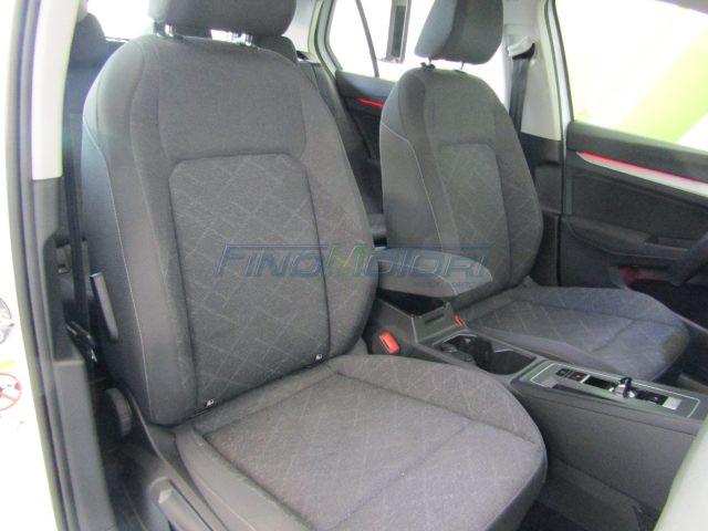 VOLKSWAGEN Golf 1.5 eTSI 150 CV DSG Life