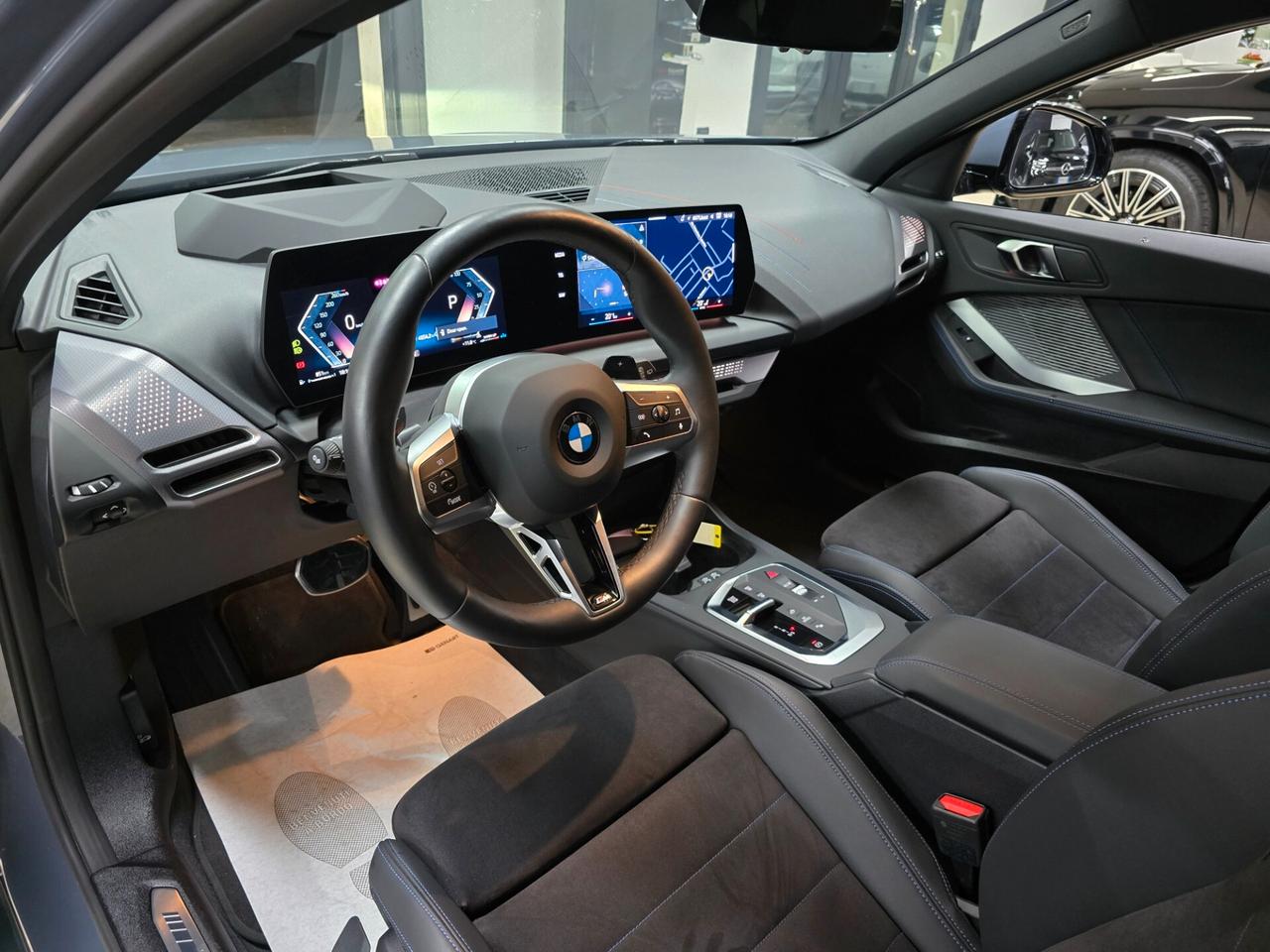 Bmw 118 118d 5p. MSport Pro (Head up-cam 360)