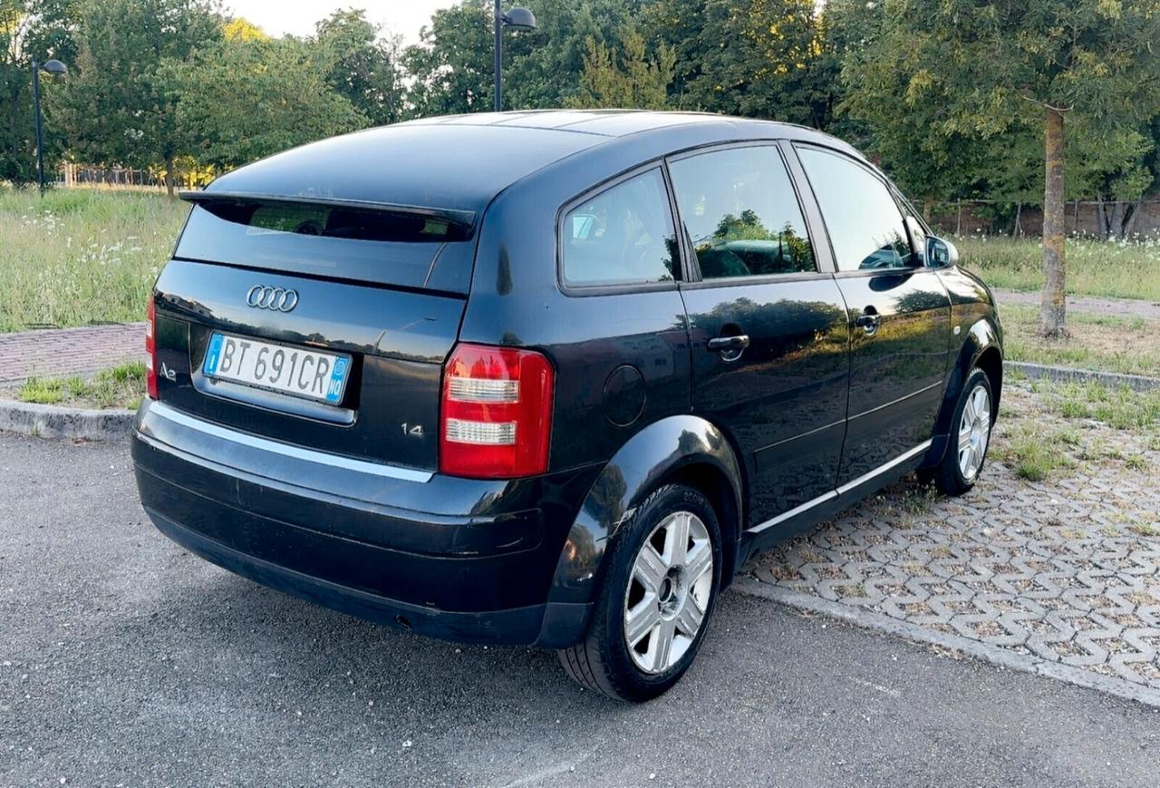 Audi A2 1.4 16V Top