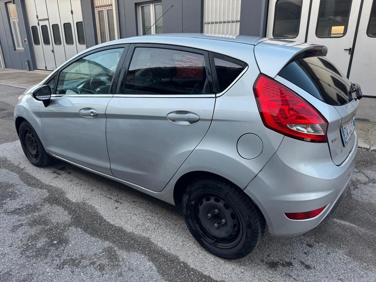 Ford Fiesta Fiesta+ 1.4 TDCi 68CV 5 porte*NEOPATENTATI*CLIMA