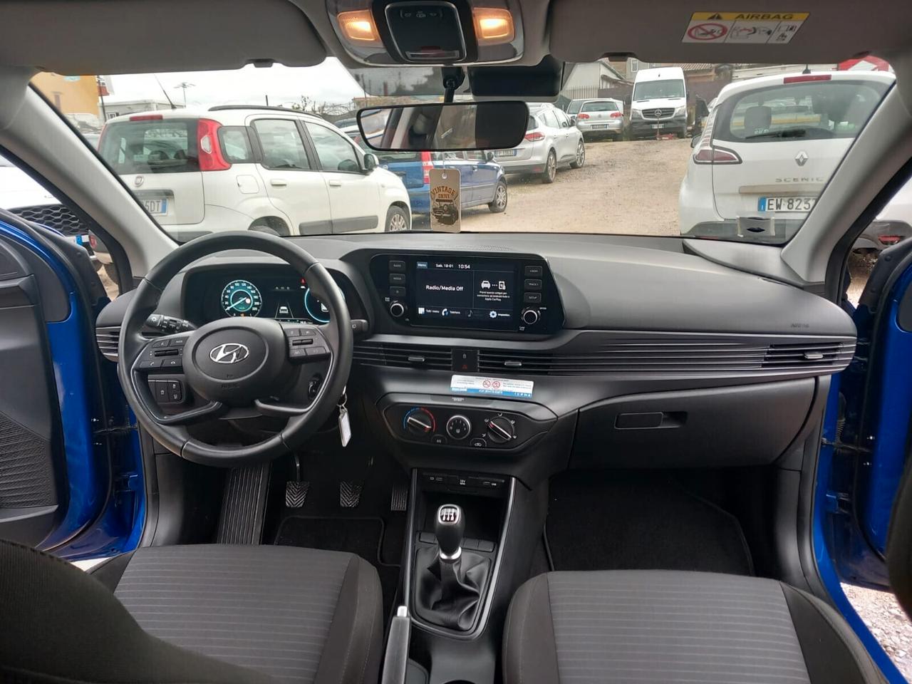 Hyundai i20 1.2 MPI MT ConnectLine