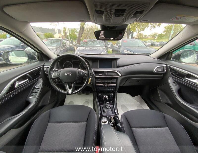 Infiniti Q30 1.5 diesel Premium