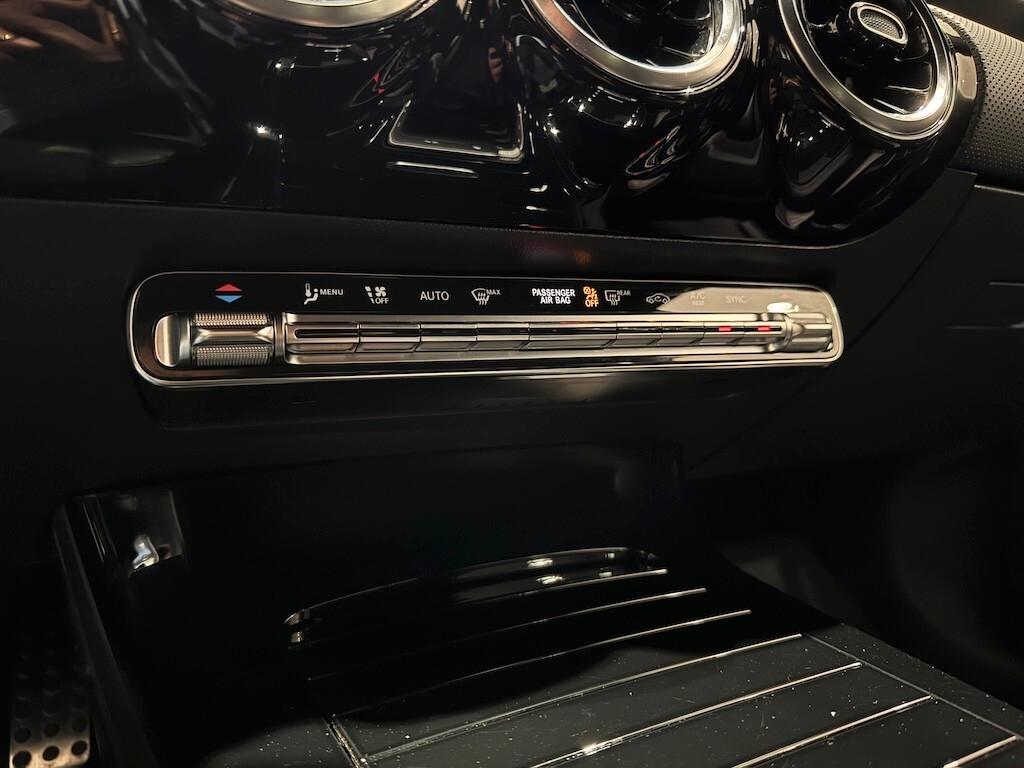 Mercedes-benz A 180 d Automatic Premium