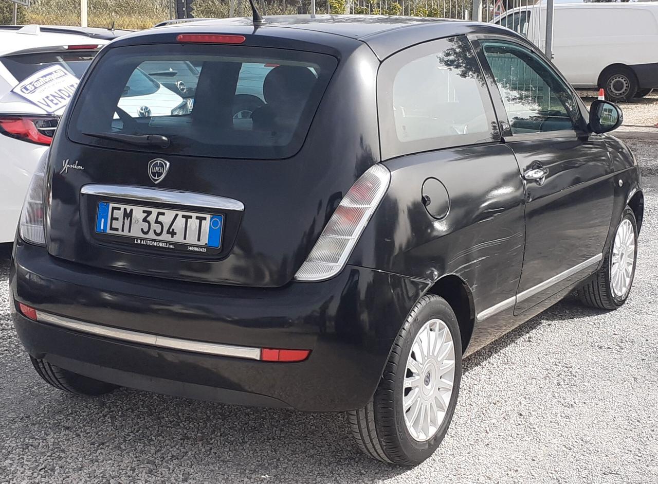 Lancia Ypsilon 2012 - 1.2 69 CV Unyca LB AUTOMOBILI