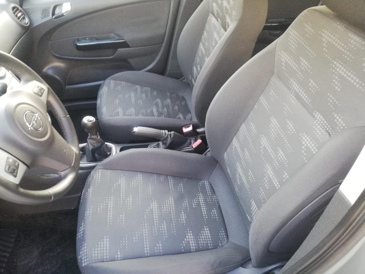 Opel Corsa 1.3 CDTI Anno 2012 SOLO 100000 Km