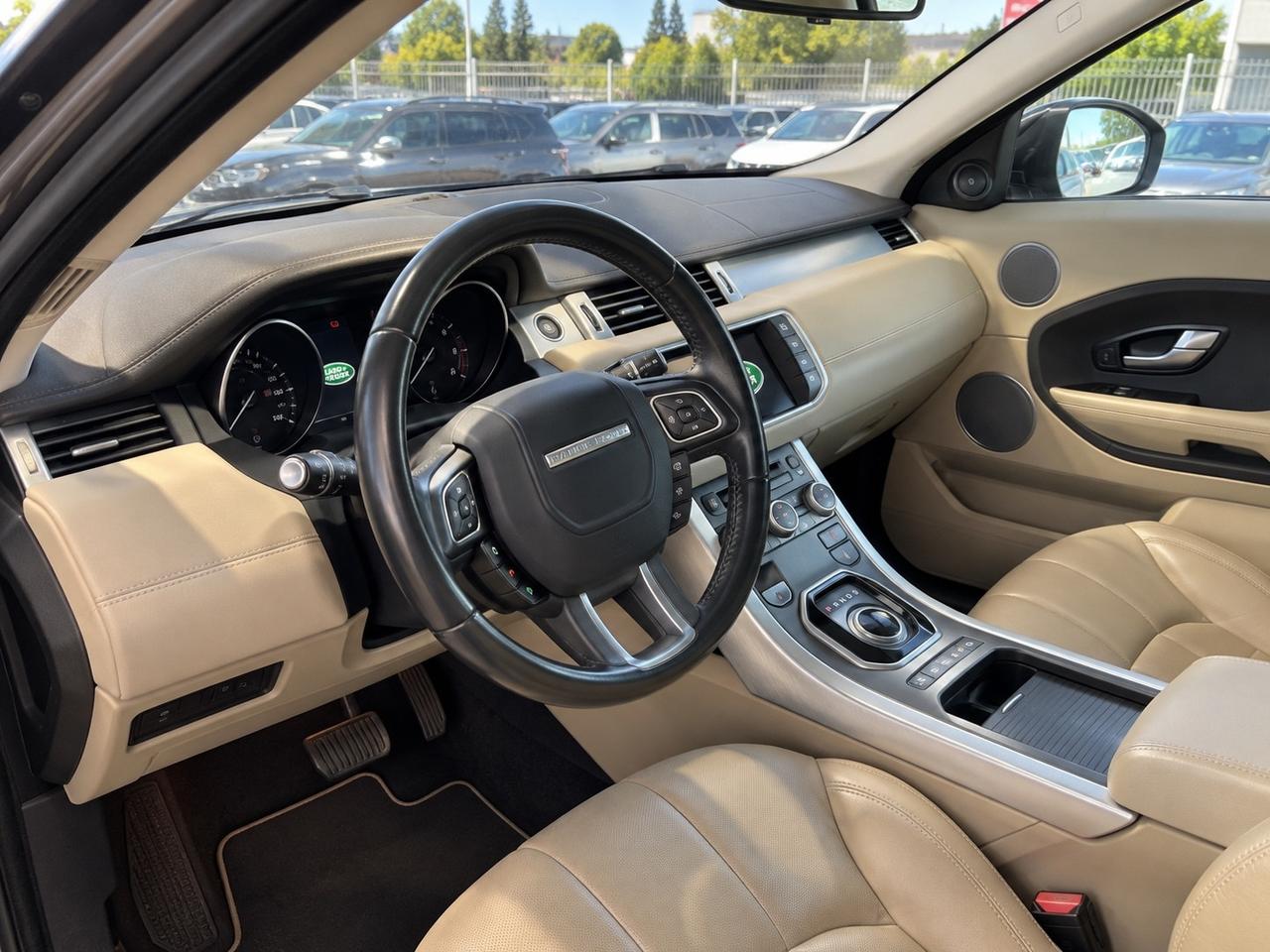 LAND ROVER RANGE ROVER EVOQUE 2.0 TD4 SE 150 CV AUTOMATICA – 55.390 KM CERTIFICATI