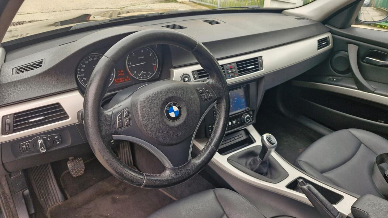 Bmw 318 318d 2.0 143CV cat Touring MSport