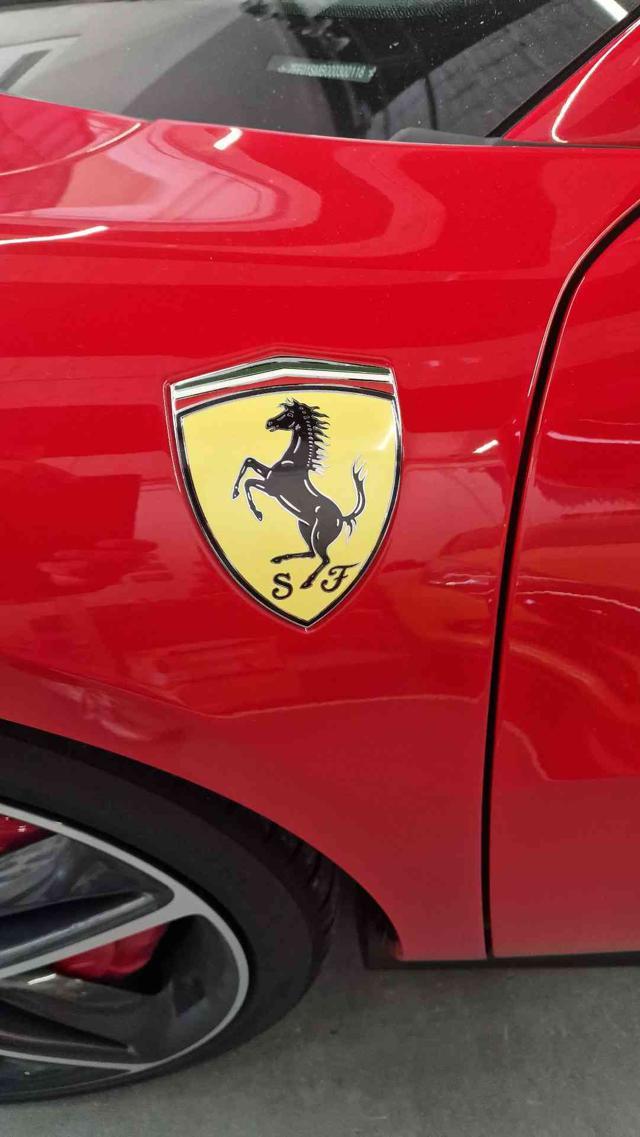 FERRARI 296 GTS GTS IVA INCLUSA DEDUCIBILE SUPER PROMO FINE ANNO!