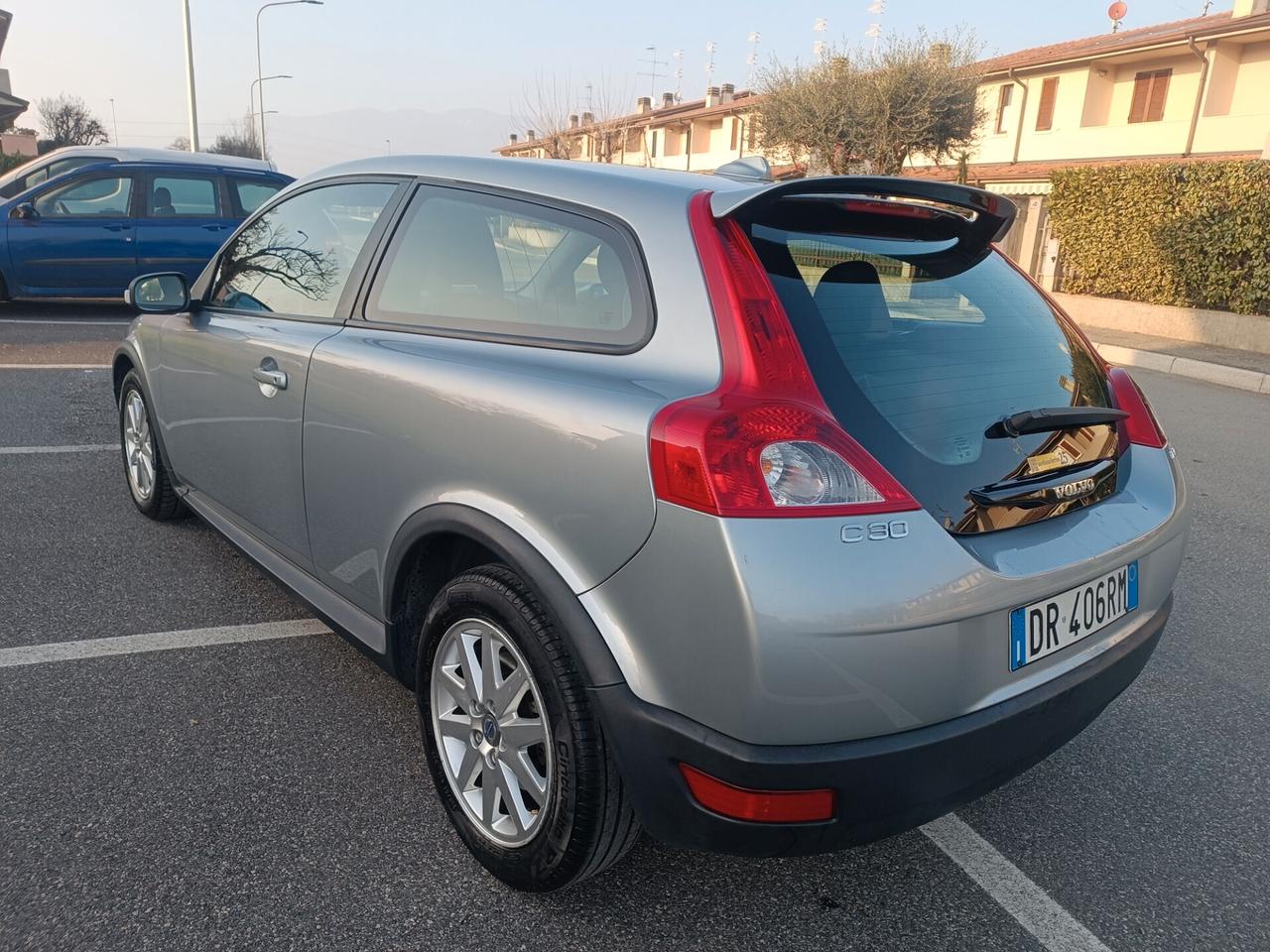 Volvo C30 1.6 D Kinetic garanzia