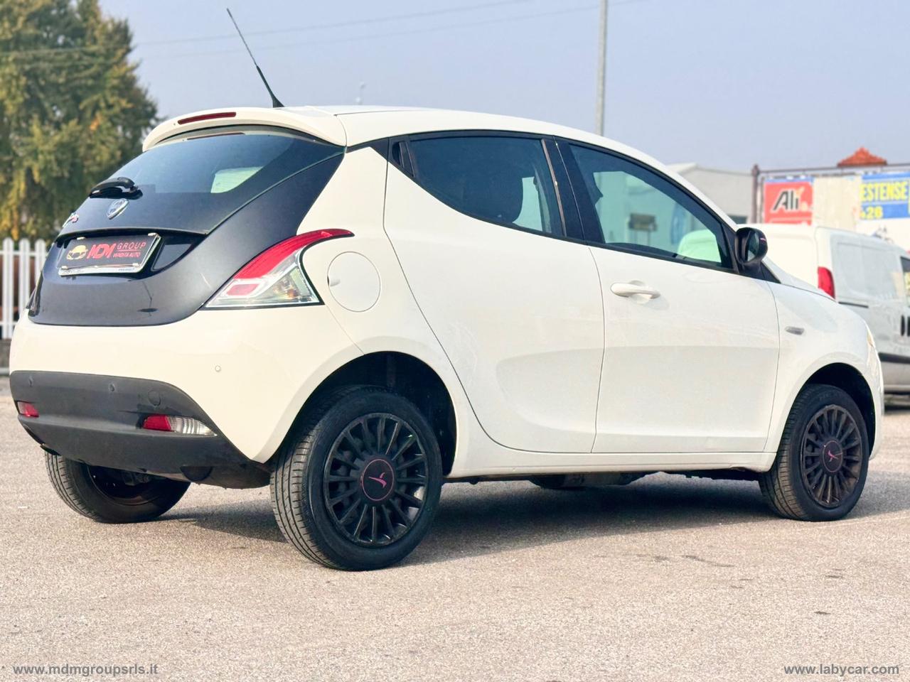 LANCIA Ypsilon 0.9 T.Air 85CV 5p.Met.Ec.Elef.