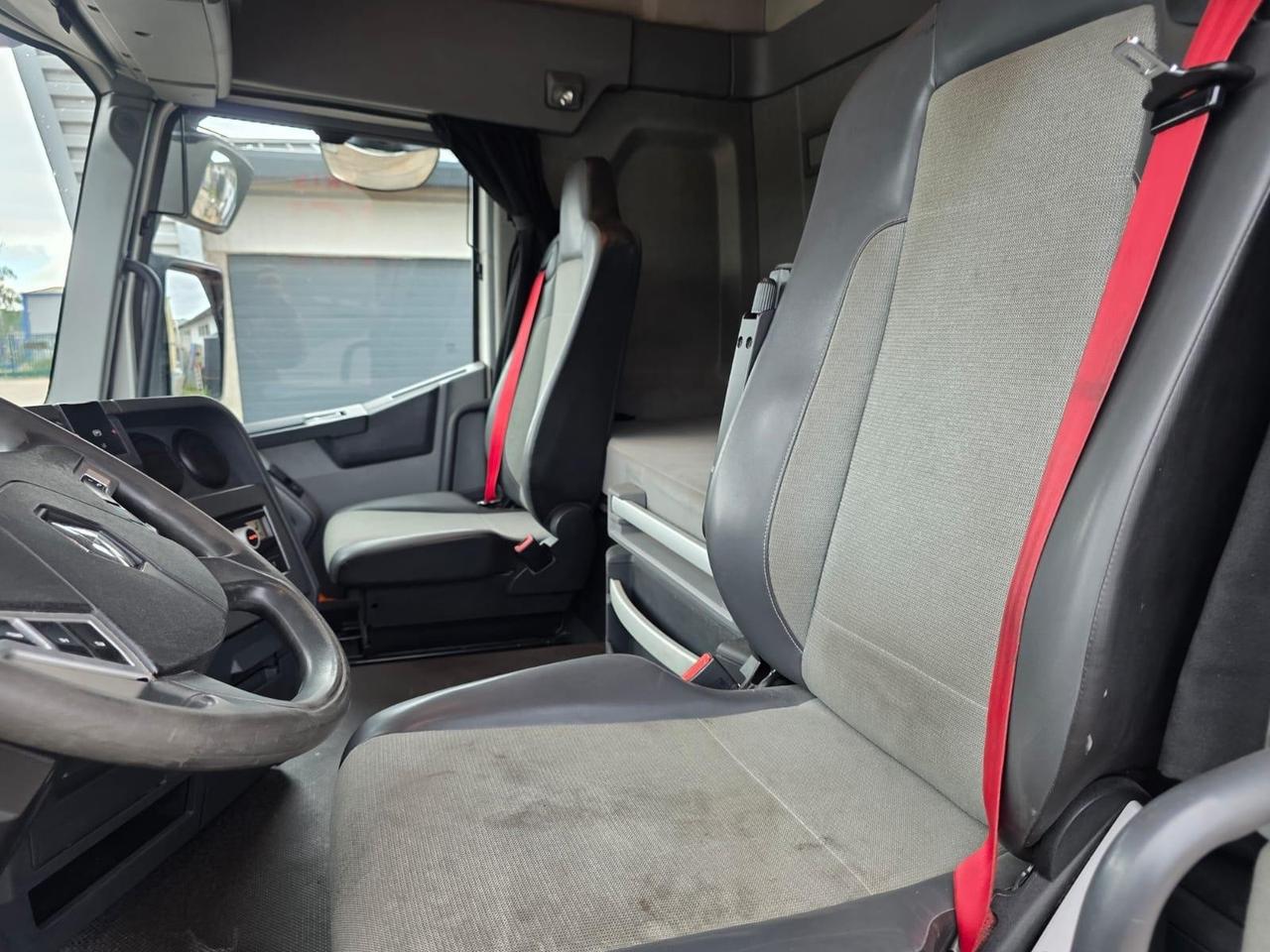 RENAULT T460 Retarder Euro 6 Automatico
