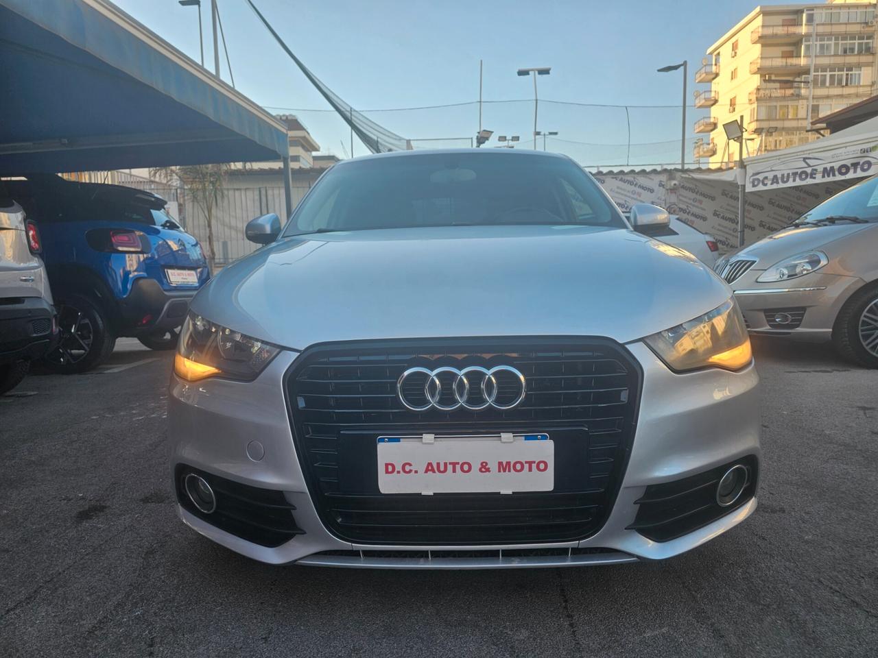 Audi A1 1.6 TDI S tronic 90CV..Da Vetrina..2013
