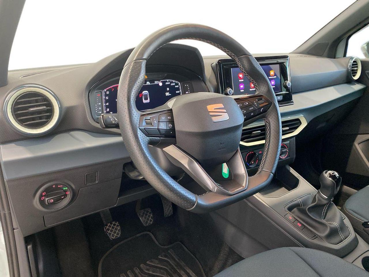 Seat Arona 1.0 ecotsi 95cv black edition