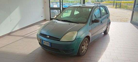 Ford Fiesta 1.4 16V 5p. NEOPATENTATI