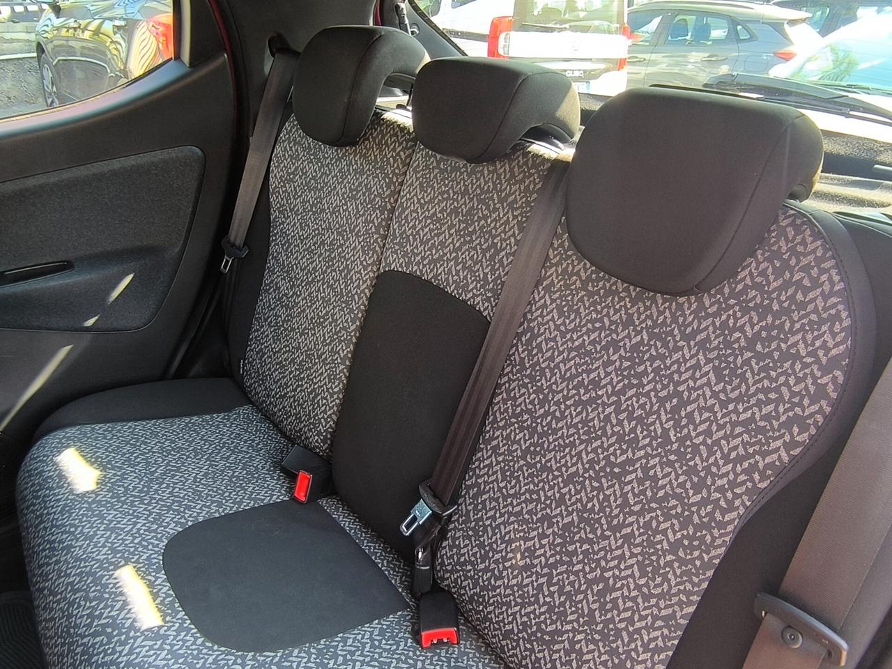 Lancia Ypsilon 1.2 69 CV 5 porte GPL Ecochic Gold