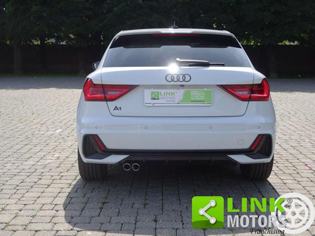 AUDI A1 SPB 40 TFSI S tronic Identity Black S Line