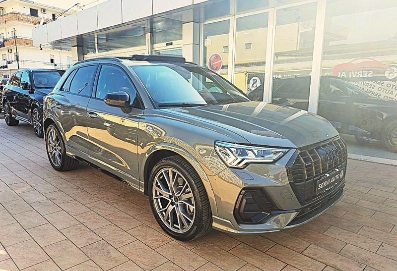 Audi Q3 Q3 40 2.0 tdi Identity Black quattro 193cv s-tronic