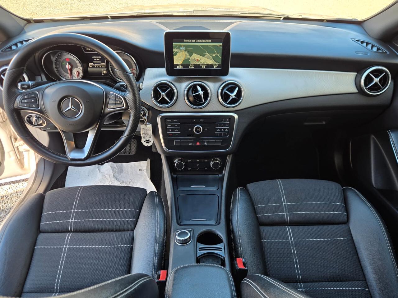 Mercedes-benz CLA 180 d Sport