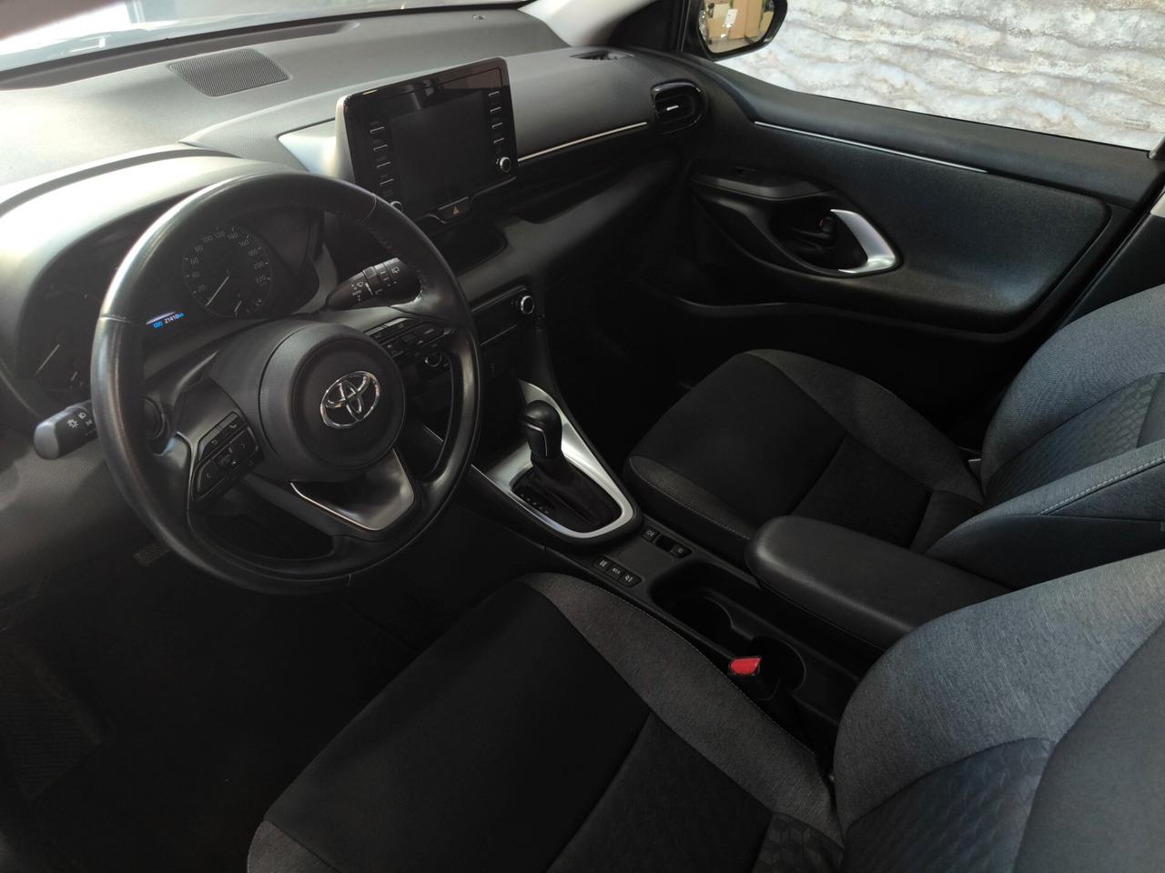 Toyota Yaris 1.5 Hybrid 5 porte Business