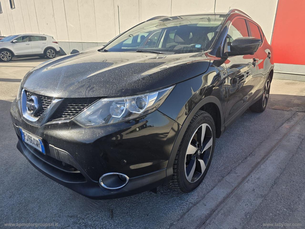 NISSAN Qashqai 1.6 dCi 2WD Tekna EXPORT