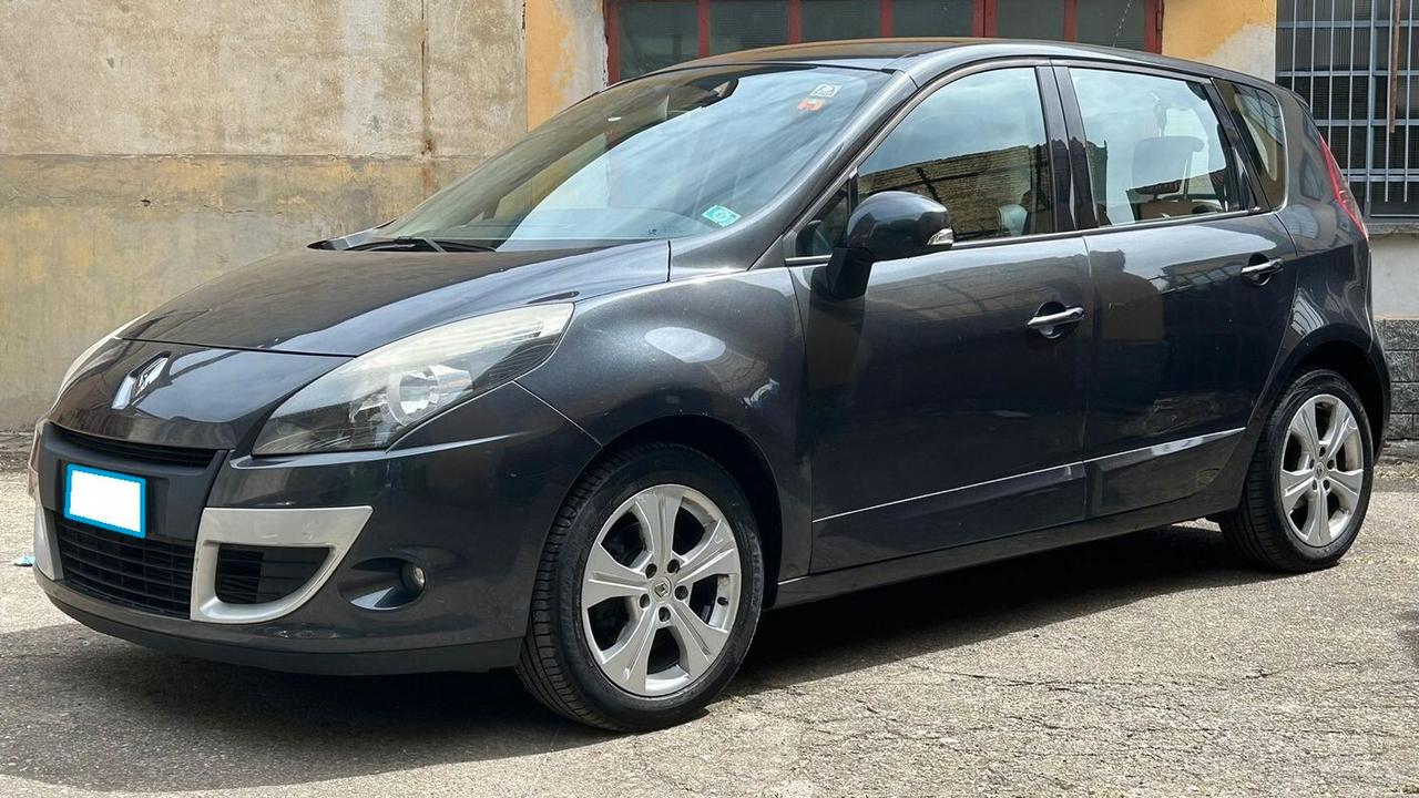 Renault Scenic Scénic X-Mod 1.4 TCe Dynamique
