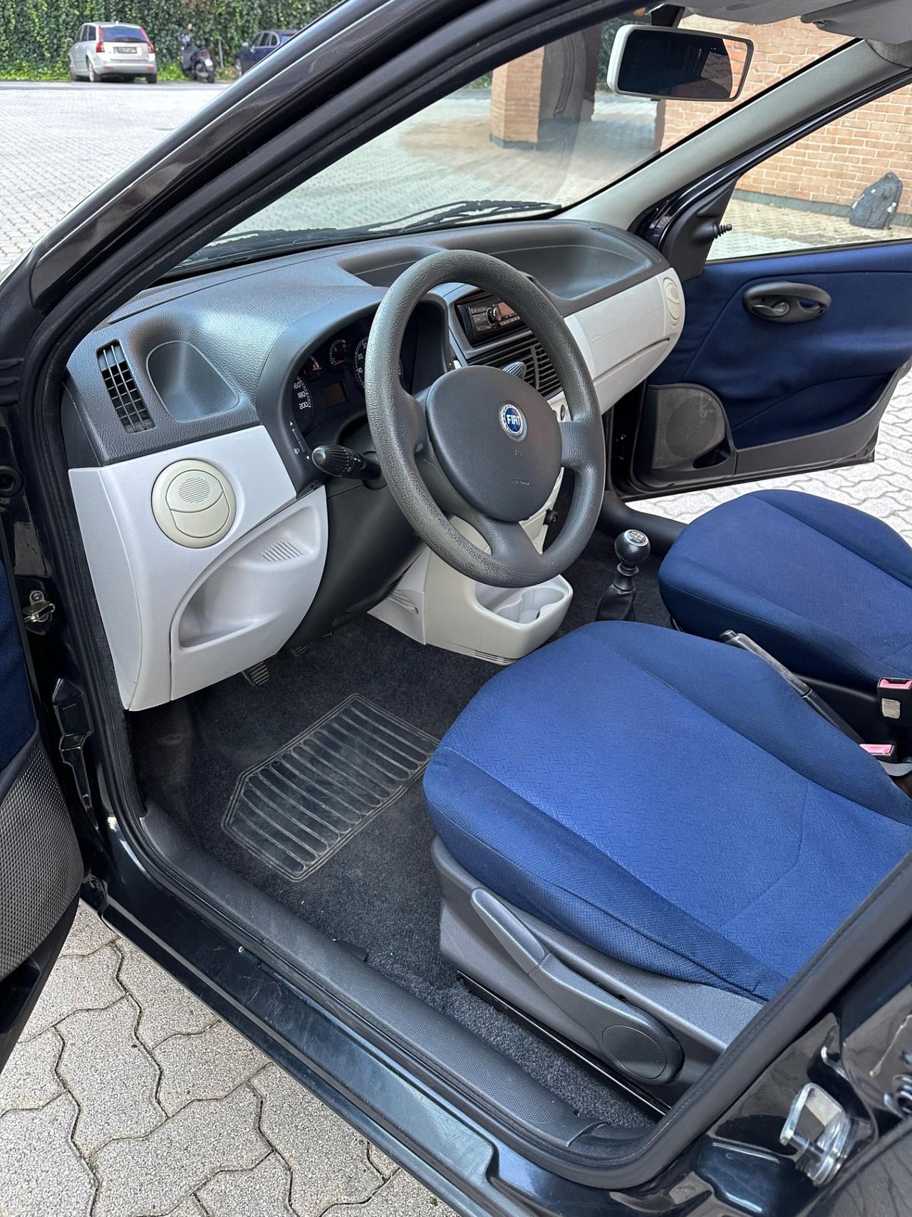 Fiat Punto 1.2i cat 5 porte ELX