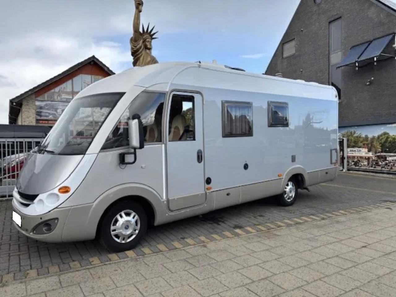 Bürstner Video i 620 Heckbett u. Hubbett sehr gepflegt