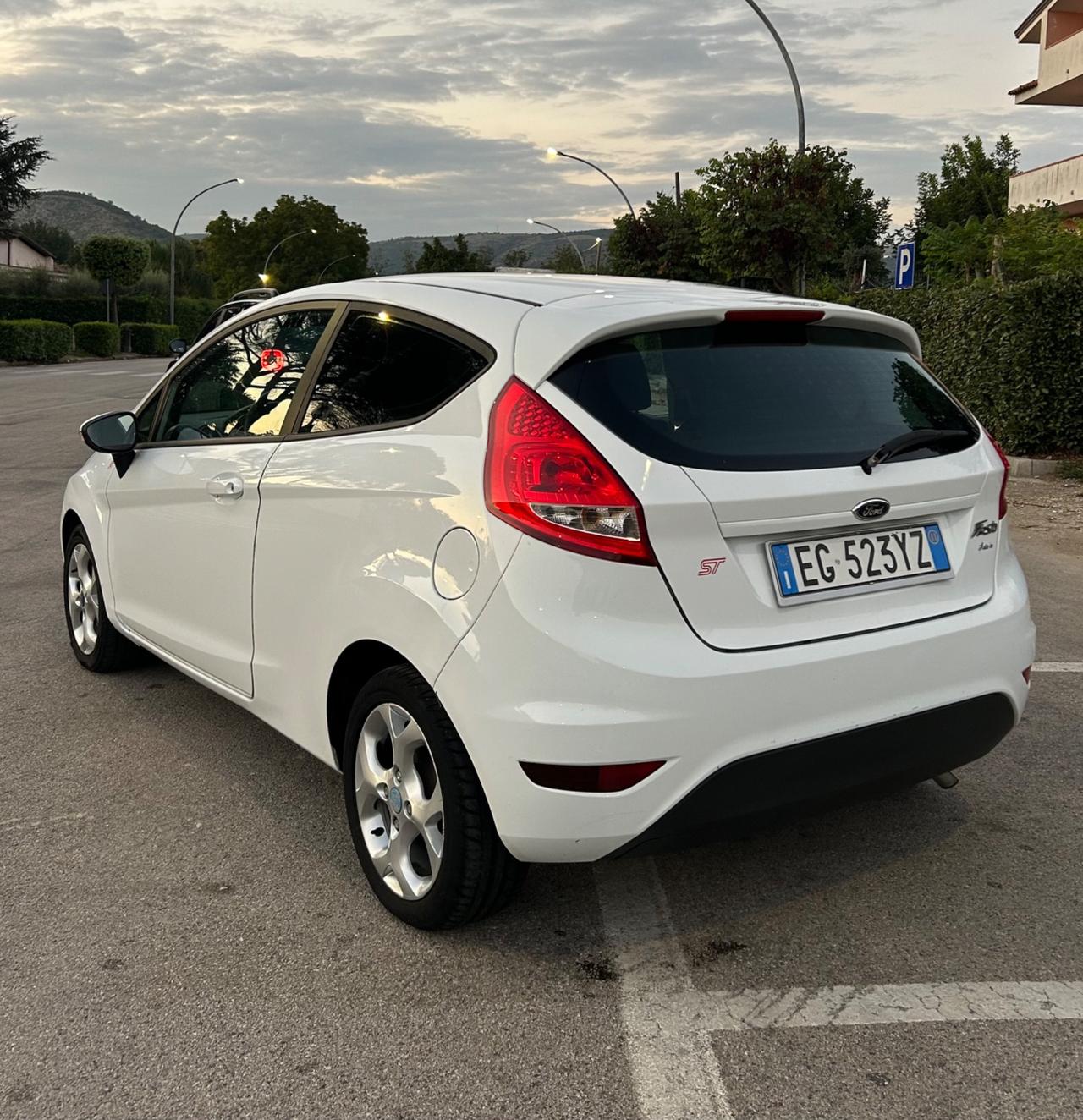 Ford Fiesta 1.2 82CV 3 porte Titanium - 11/2011