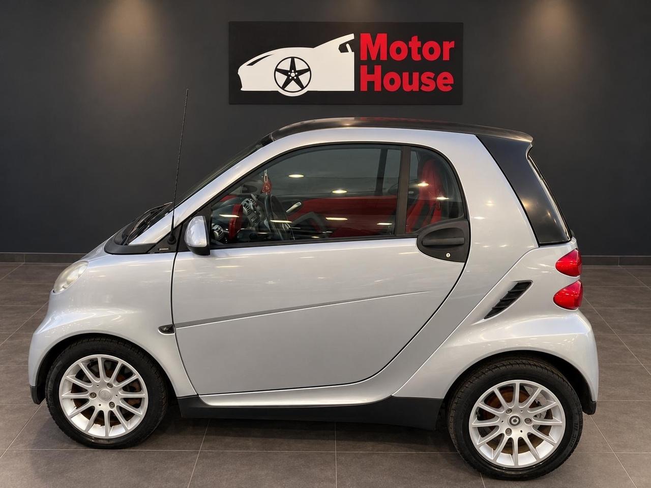 Smart ForTwo 1000 52 kW MHD coupé passion