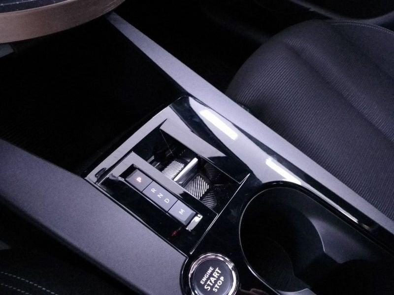 Lancia Ypsilon 1.2 mhev 110cv e-dct