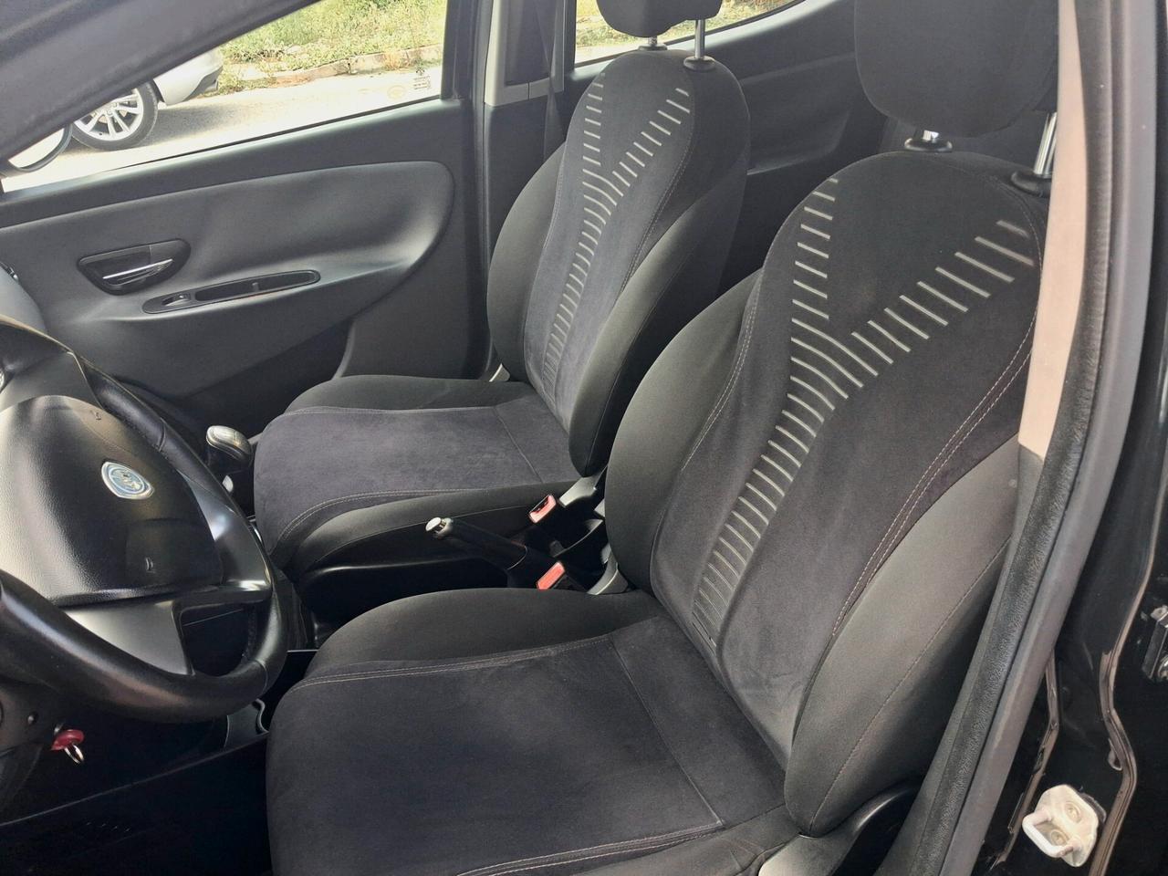 LANCIA YPSILON GOLD 1.2 BENZINA 70CV